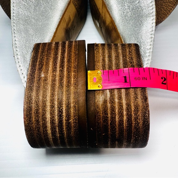 Madewell The Willa Silver Leather Mules Size 8 - Picture 10 of 13